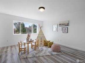 1285 Koda Circle SE, Port Orchard WA 98366