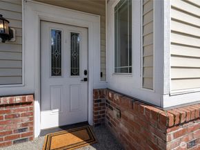 1285 Koda Circle SE, Port Orchard WA 98366