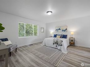 1285 Koda Circle SE, Port Orchard WA 98366