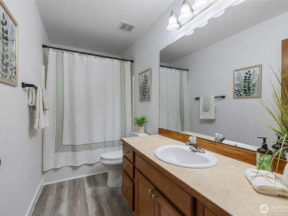 1285 Koda Circle SE, Port Orchard WA 98366
