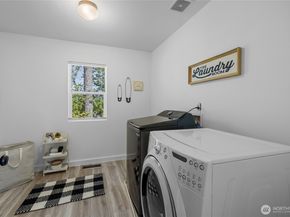 1285 Koda Circle SE, Port Orchard WA 98366