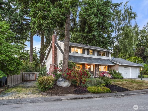 15068 NE 13th Street, Bellevue WA 98007