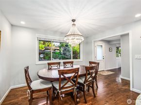 15068 NE 13th Street, Bellevue WA 98007