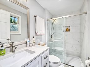 15068 NE 13th Street, Bellevue WA 98007