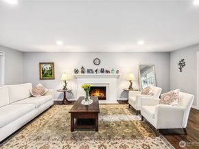 15068 NE 13th Street, Bellevue WA 98007