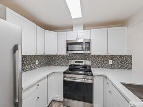 17509 118th Avenue SE C11, Renton WA 98058
