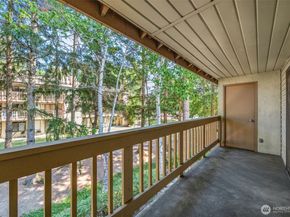 17509 118th Avenue SE C11, Renton WA 98058