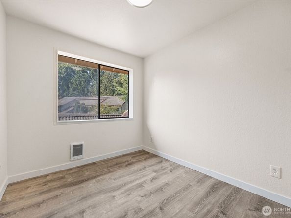 17509 118th Avenue SE C11, Renton WA 98058