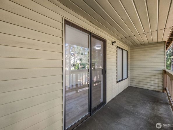 17509 118th Avenue SE C11, Renton WA 98058