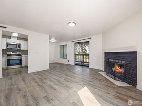 17509 118th Avenue SE C11, Renton WA 98058