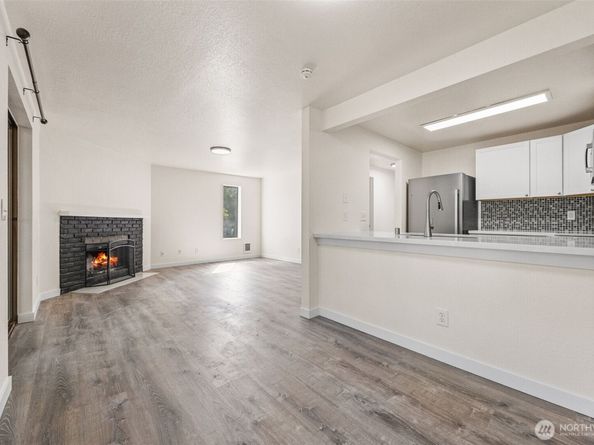 17509 118th Avenue SE C11, Renton WA 98058
