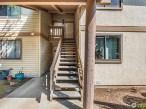 17509 118th Avenue SE C11, Renton WA 98058