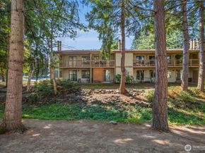 17509 118th Avenue SE C11, Renton WA 98058