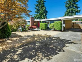 11988 Marine View Drive SW, Burien WA 98146