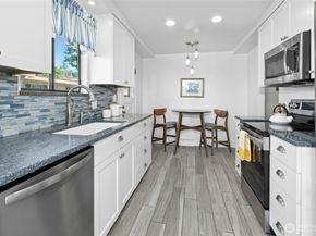 11988 Marine View Drive SW, Burien WA 98146