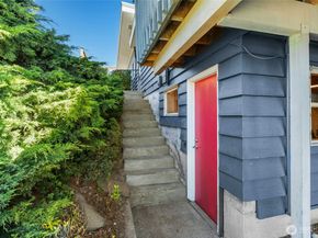 11988 Marine View Drive SW, Burien WA 98146