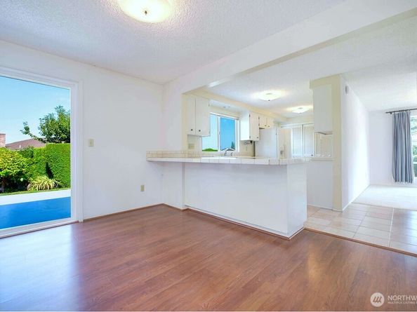 4451 141st Avenue SE, Bellevue WA 98006