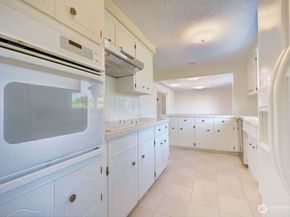 4451 141st Avenue SE, Bellevue WA 98006
