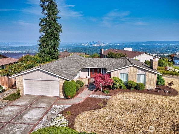 4451 141st Avenue SE, Bellevue WA 98006