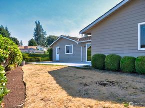4451 141st Avenue SE, Bellevue WA 98006