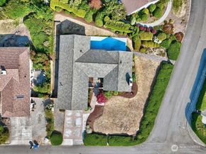 4451 141st Avenue SE, Bellevue WA 98006