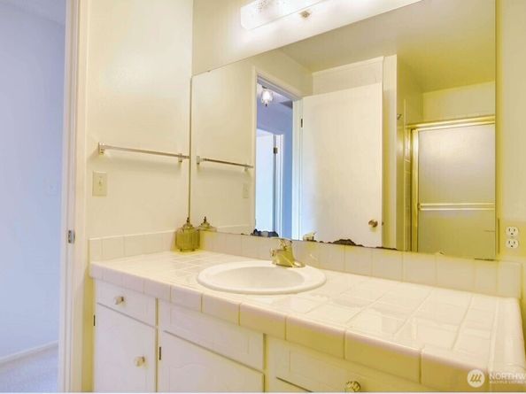 4451 141st Avenue SE, Bellevue WA 98006