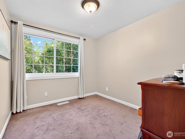 10914 126th Avenue NE, Kirkland WA 98033