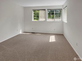 11512 NE 115th Court, Kirkland WA 98033