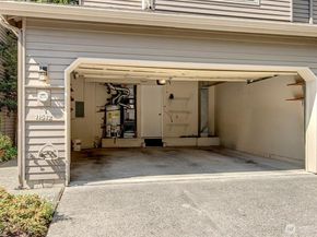 11512 NE 115th Court, Kirkland WA 98033