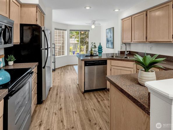 11512 NE 115th Court, Kirkland WA 98033