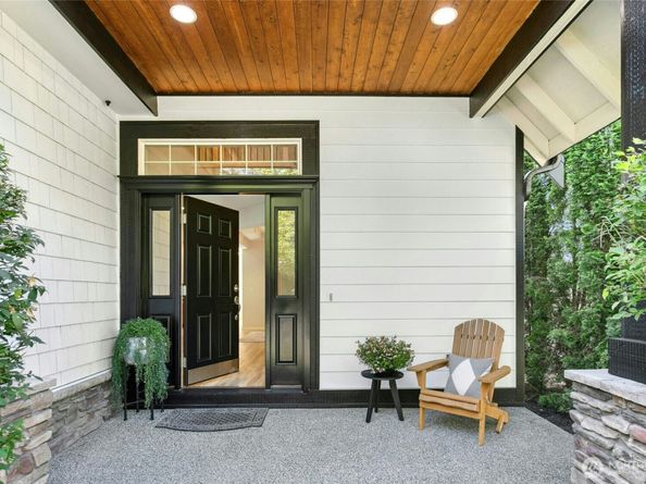 3419 NE Meadow Way, Issaquah WA 98029
