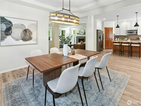 3419 NE Meadow Way, Issaquah WA 98029