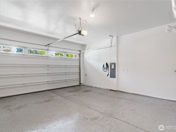 20821 98th Place S, Kent WA 98031