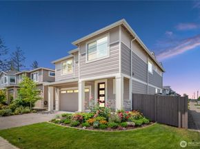 20821 98th Place S, Kent WA 98031