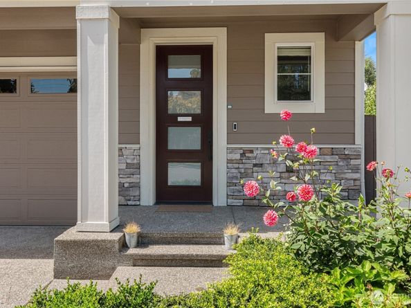 20821 98th Place S, Kent WA 98031