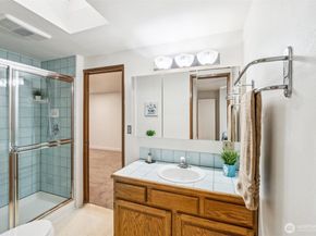 2531 NE 204th Street, Shoreline WA 98155