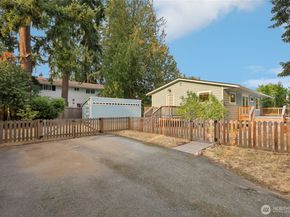 20009 5th Avenue NW, Shoreline WA 98177