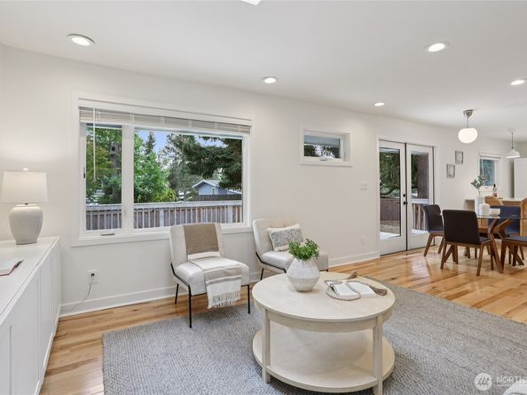 20009 5th Avenue NW, Shoreline WA 98177