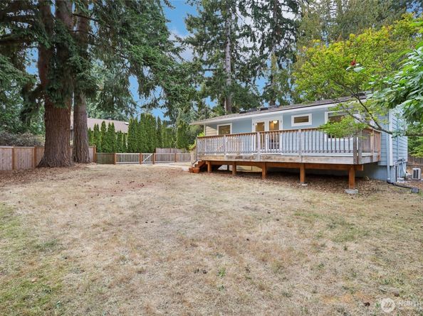 20009 5th Avenue NW, Shoreline WA 98177