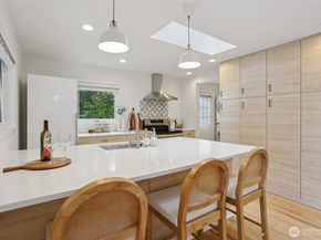 20009 5th Avenue NW, Shoreline WA 98177