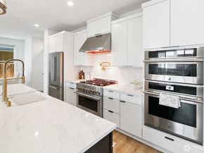 24498 NE 17th Place, Sammamish WA 98074
