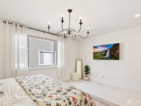 24498 NE 17th Place, Sammamish WA 98074