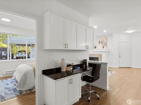 15300 112th Avenue NE A102, Bothell WA 98011