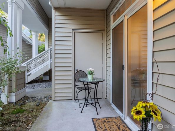 15300 112th Avenue NE A102, Bothell WA 98011