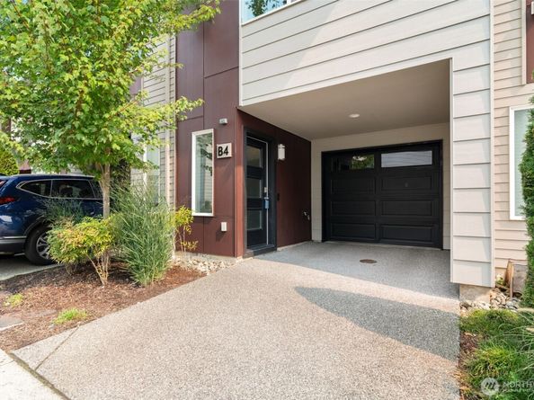 3311 156th Street SW B4, Lynnwood WA 98087