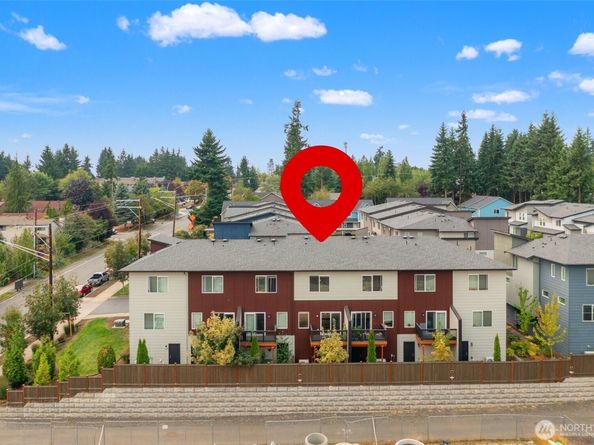 3311 156th Street SW B4, Lynnwood WA 98087