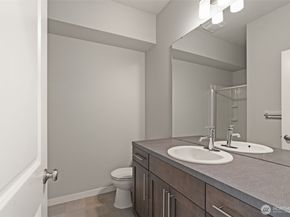 3311 156th Street SW B4, Lynnwood WA 98087