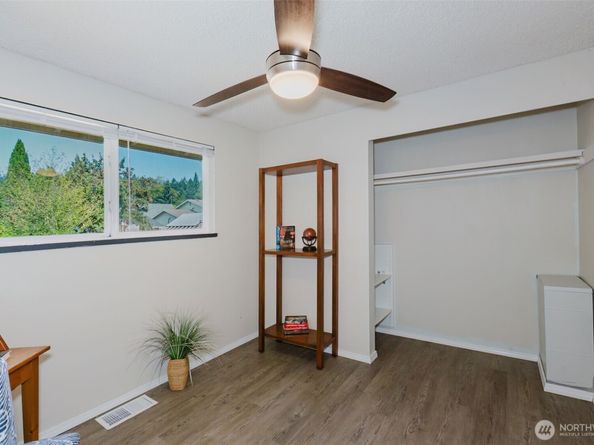 4209 Westview Drive, Bremerton WA 98310