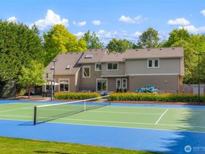 17110 NE 183rd Place, Woodinville WA 98072