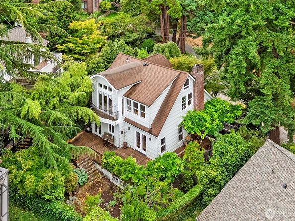 2051 Interlaken Place E, Seattle WA 98112